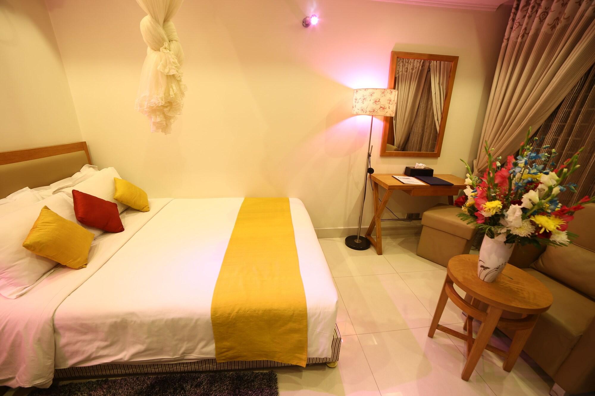 Nascent Gardenia Luxury Suites Dhaka Exterior foto