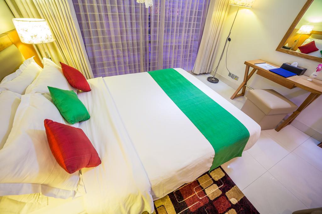 Nascent Gardenia Luxury Suites Dhaka Zimmer foto