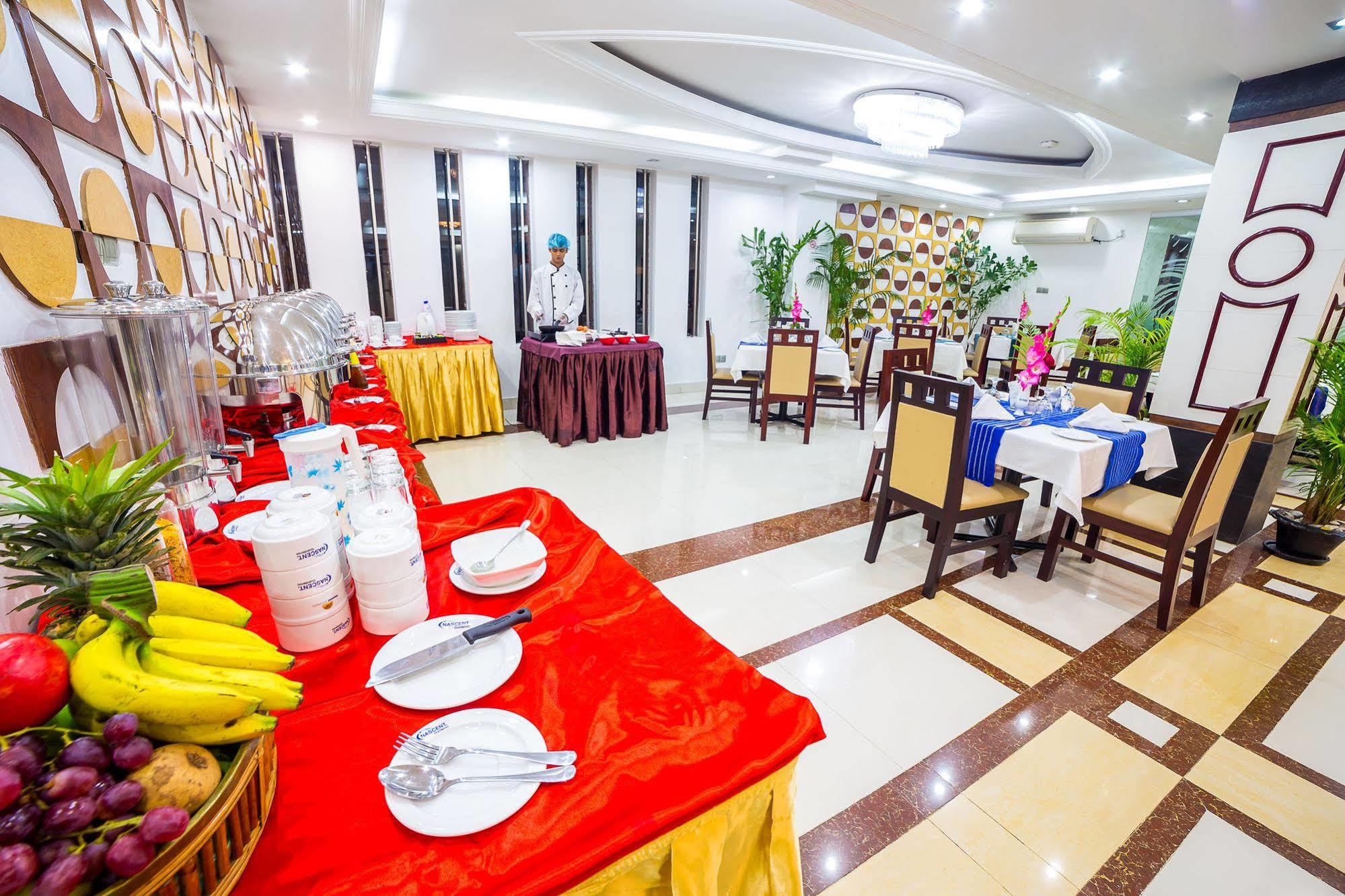 Nascent Gardenia Luxury Suites Dhaka Exterior foto